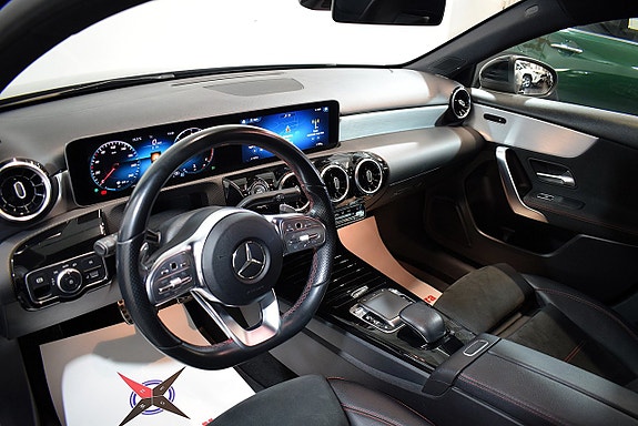 Mercedes-Benz A180 d 7 of 25