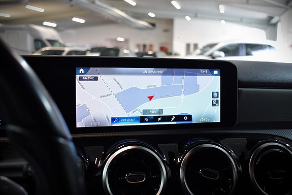 Mercedes-Benz A180 d 17 of 25