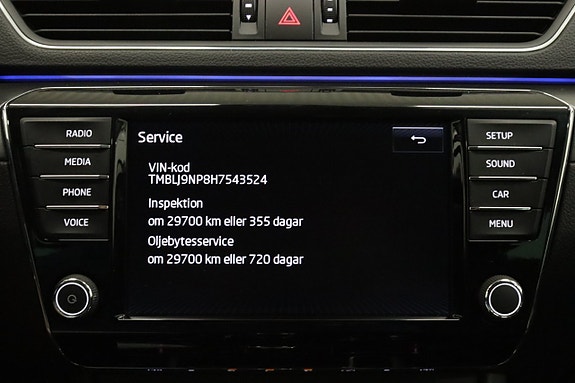 Skoda Superb 22 of 30