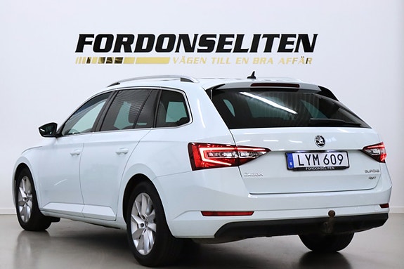 Skoda Superb 7 of 30