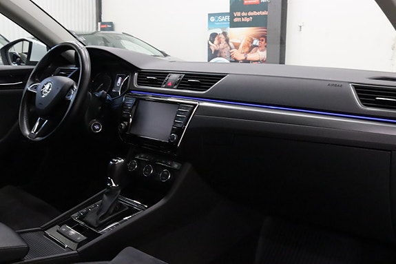 Skoda Superb 13 of 30