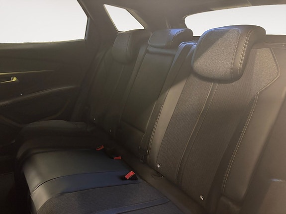 Peugeot 3008 14 of 23