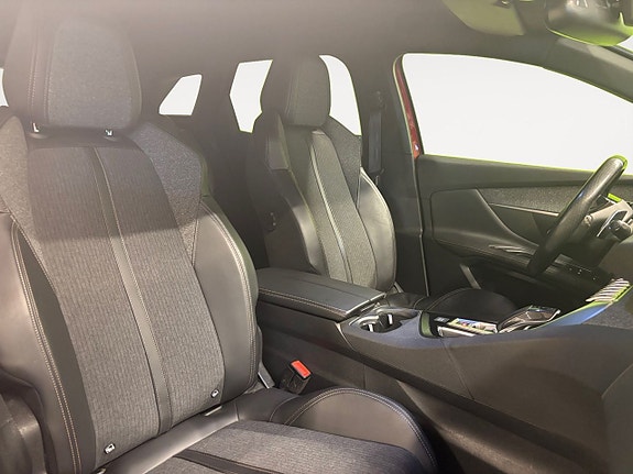 Peugeot 3008 15 of 23