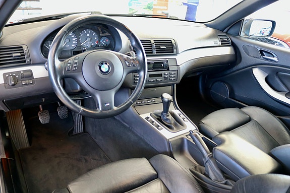 BMW 320 11 of 16