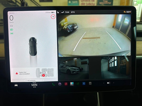 Tesla Model 3 16 of 21