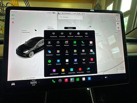 Tesla Model 3 20 of 21