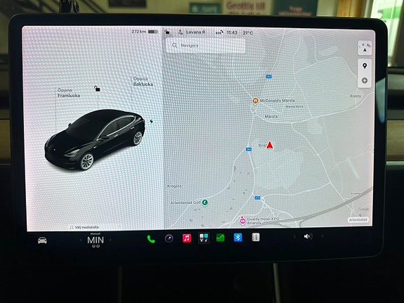 Tesla Model 3 15 of 21