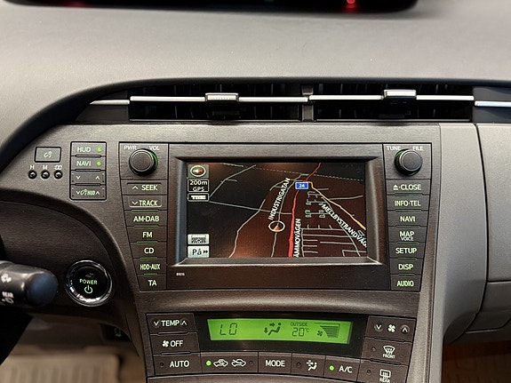Toyota Prius 22 of 25