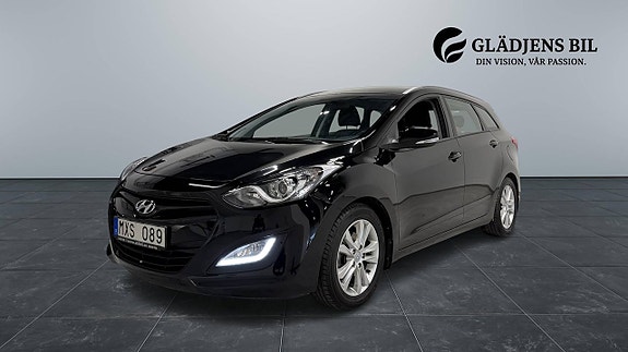 Hyundai i30 3 of 25