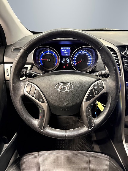 Hyundai i30 20 of 25