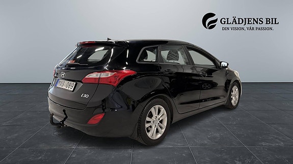 Hyundai i30 7 of 25