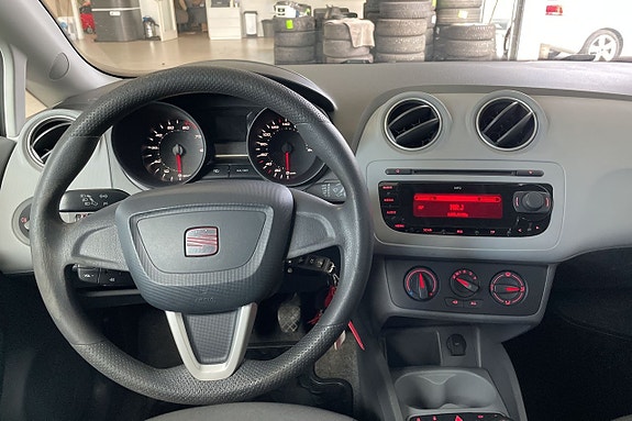 Seat Ibiza 11 of 17