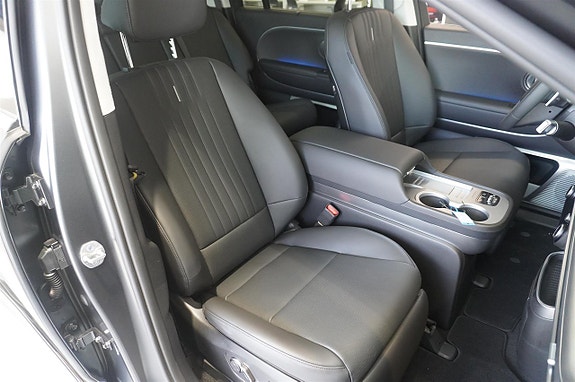 Hyundai Ioniq 9 9 of 13