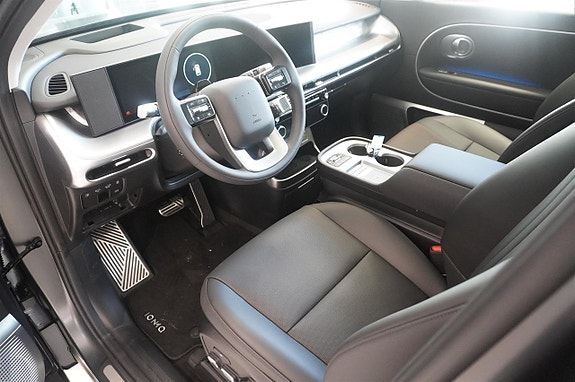 Hyundai Ioniq 9 2 of 13