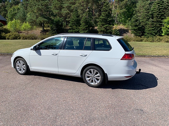 Volkswagen Golf VII 3 of 8