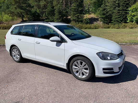 Volkswagen Golf VII 2 of 8