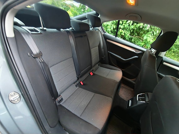 Skoda Octavia 8 of 10