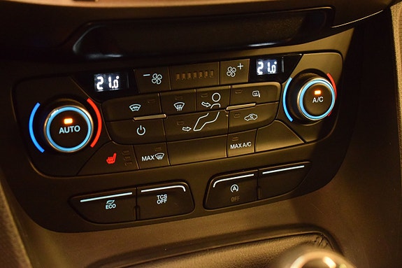 Ford Transit Connect 12 of 15