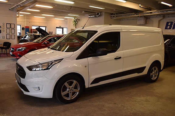 Ford Transit Connect 3 of 15