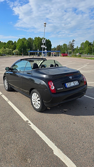 Nissan Micra C+C 7 of 12