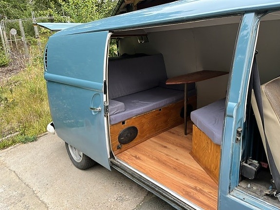 Volkswagen Transporter 4 of 4
