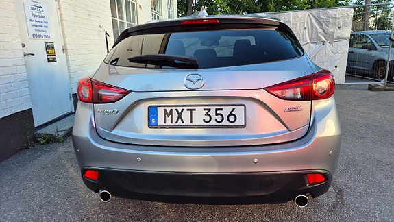 Mazda 3 5 of 18
