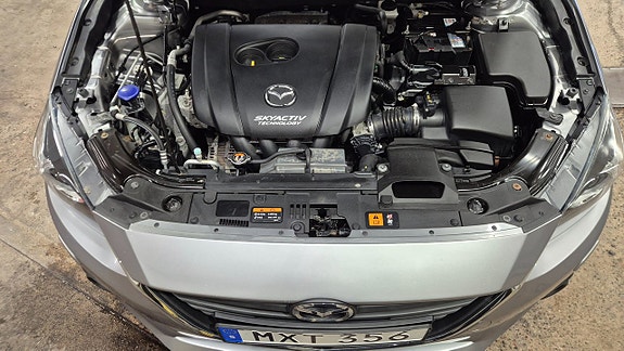 Mazda 3 12 of 18