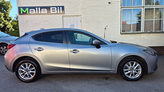 Mazda 3 6 of 18