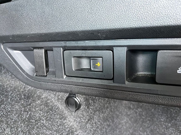 Skoda Octavia 6 of 13