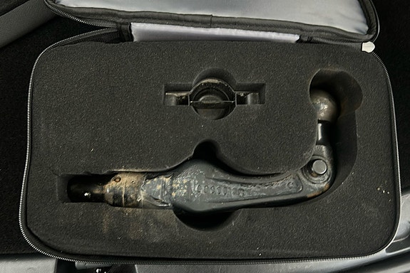 Tesla Model Y 15 of 26