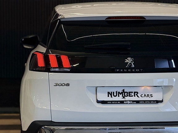 Peugeot 3008 10 of 26