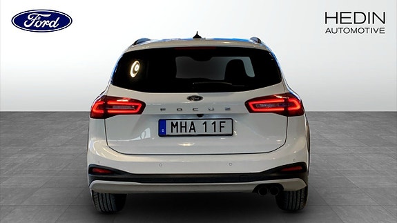 Ford Focus 7 of 9