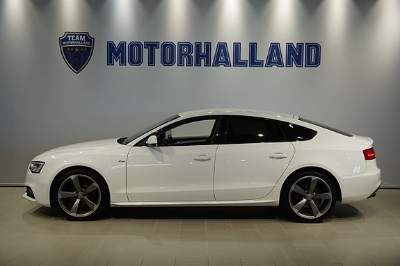 Audi A5 2 of 11