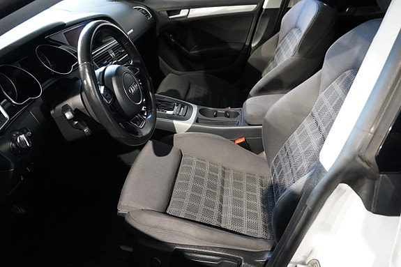 Audi A5 4 of 11