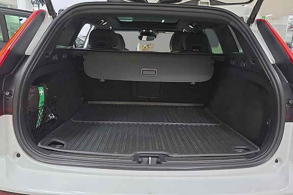 Volvo V60 12 of 24