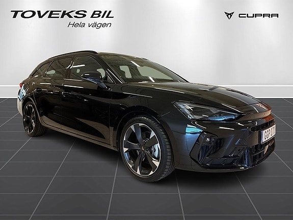 Cupra Leon 5 of 15