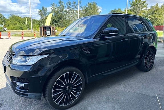 Land Rover Range Rover Sport 5 of 18