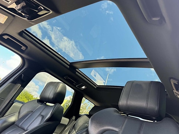 Land Rover Range Rover Sport 13 of 18