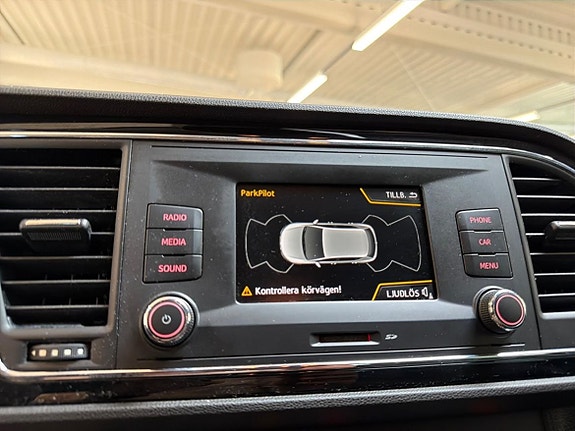 Seat Leon 19 of 26