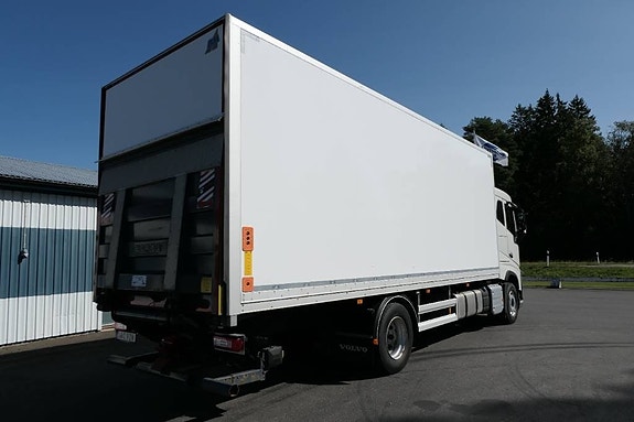 Volvo Körskoleutrustad FH430 4x2 3 of 13