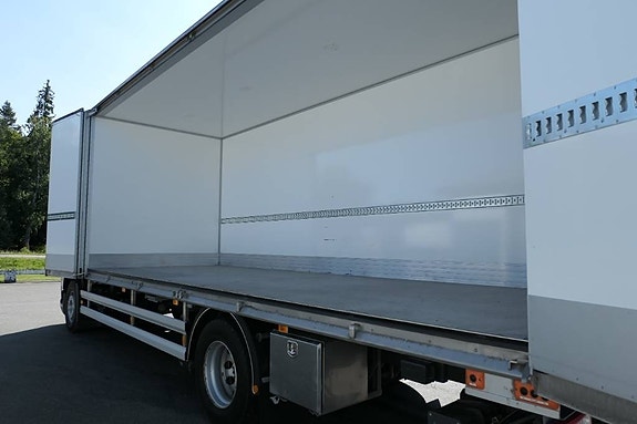 Volvo Körskoleutrustad FH430 4x2 5 of 13