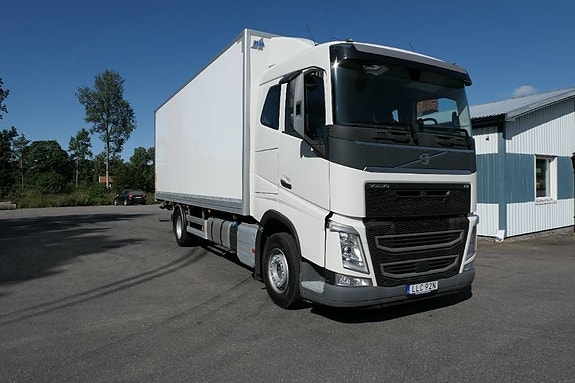 Volvo Körskoleutrustad FH430 4x2 2 of 13