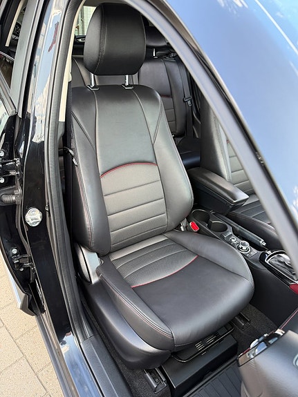 Mazda CX-3 18 of 26