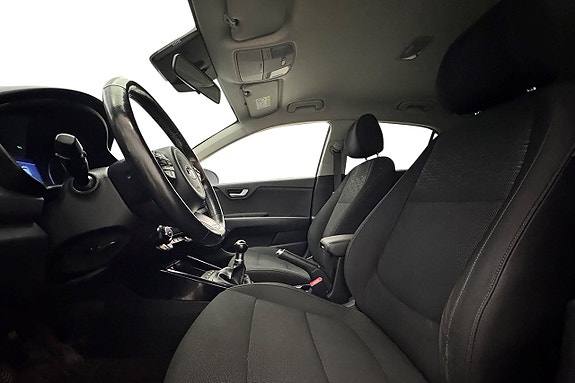 Kia Rio 12 of 30