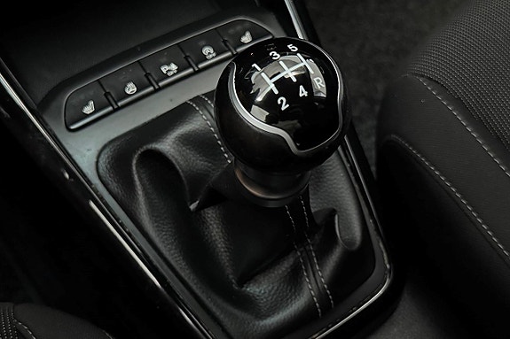 Kia Rio 27 of 30