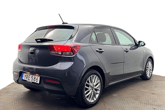 Kia Rio 6 of 30
