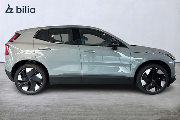 Volvo EX30 18 of 21