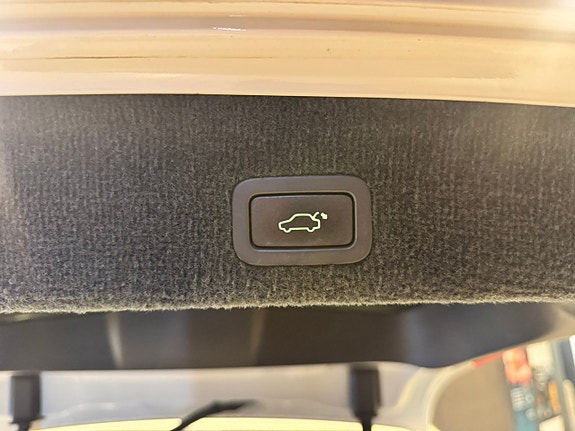 Volvo XC70 19 of 19