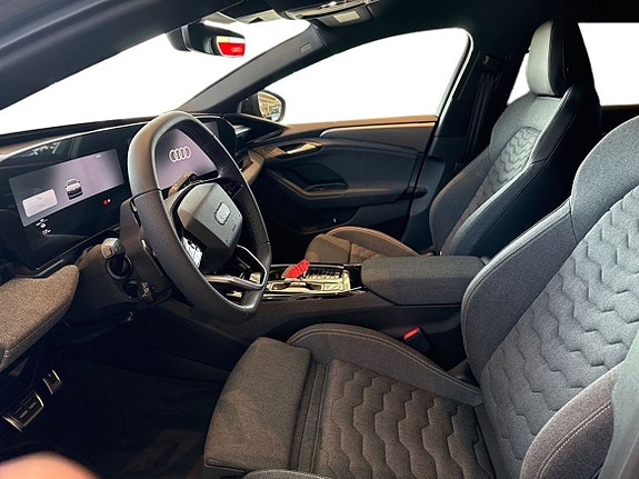 Audi A6 13 of 18
