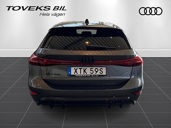 Audi A6 7 of 18